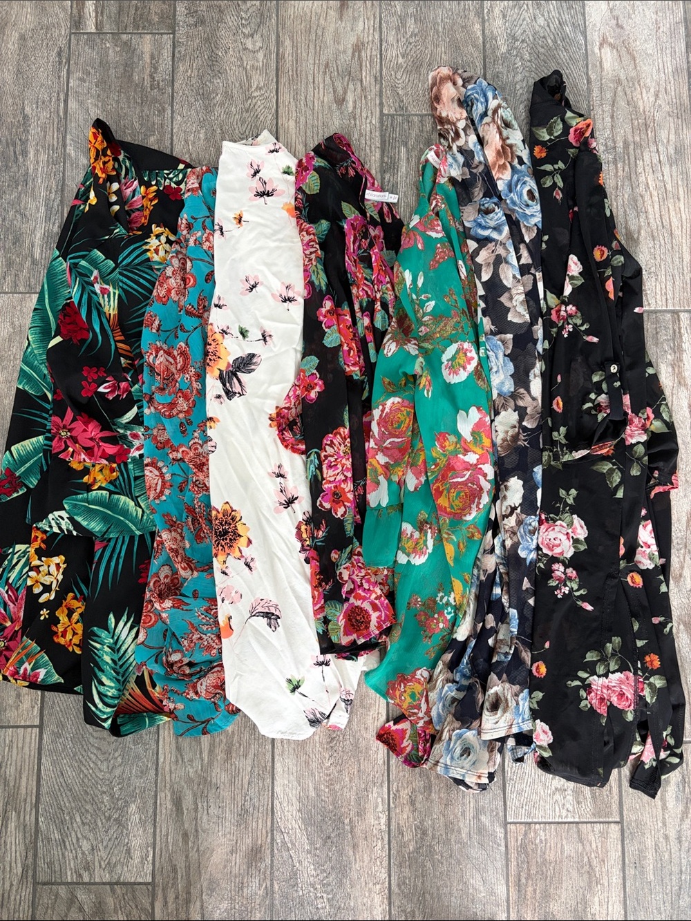 7 pc Lot of Sheer Kimono Cardigans Ruana Cover-ups SMALL MEDIUM LARGE